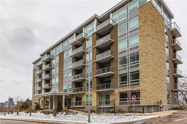 Hamilton, ON L8N 0B2,455 Charlton Avenue E #206