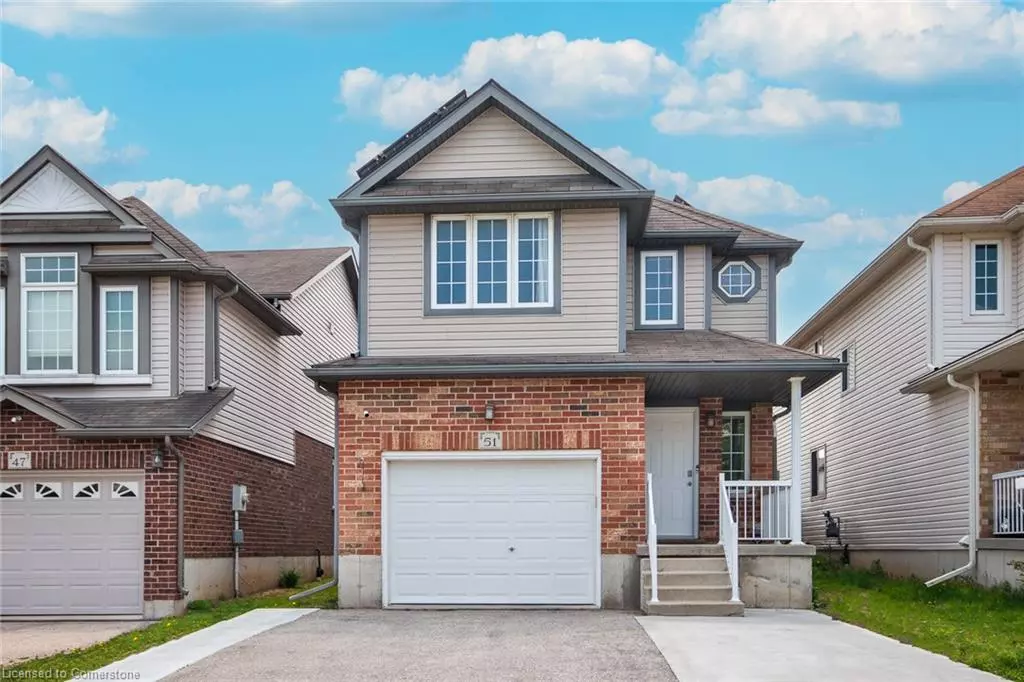 Kitchener, ON N2R 1Y1,51 Seabrook Drive #Upper