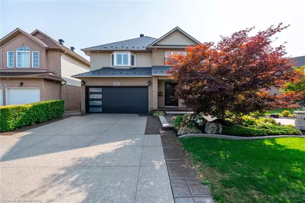 281 Brigadoon Drive, Hamilton, ON L9C 0B6