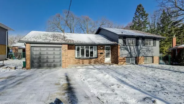 60 Gilmour Crescent, Kitchener, ON N2M 4N4