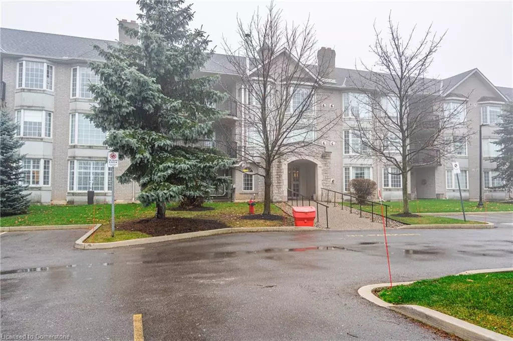 Ancaster, ON L9K 1J8,980 Golf Links Road #107