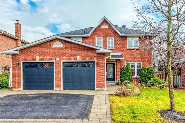 2892 Arlington Drive, Oakville, ON L6J 6R7