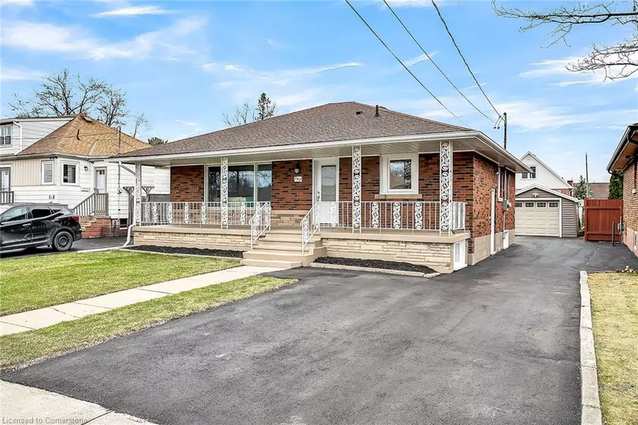 147 Allenby Avenue, Hamilton, ON L9A 2T8