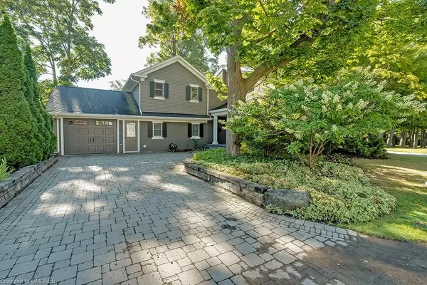 Oakville, ON L6K 1B7,50 Burnet Street