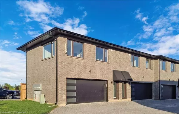 Pelham, ON L9B 5N5,9 Summersides Mews