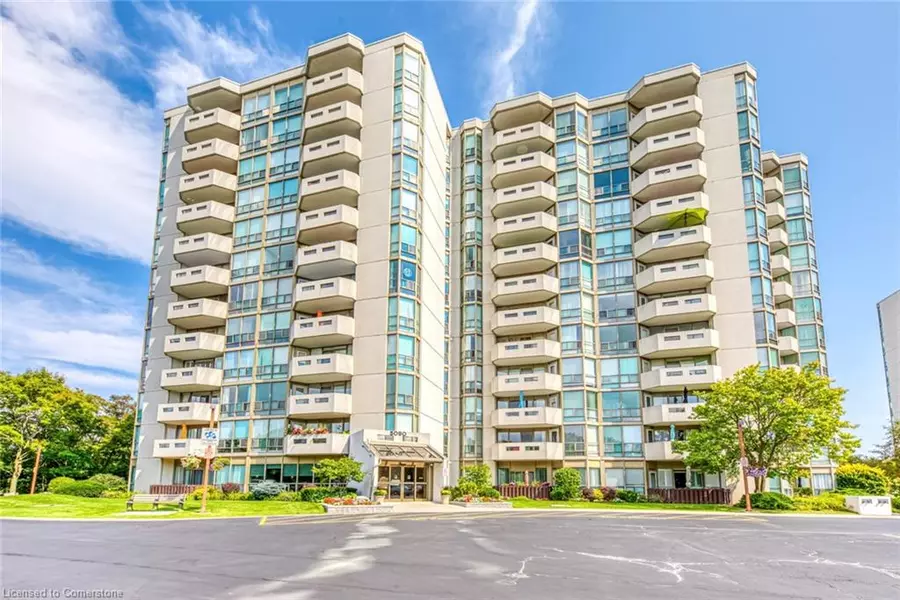 5090 Pinedale Avenue #709, Burlington, ON L7L 5V8