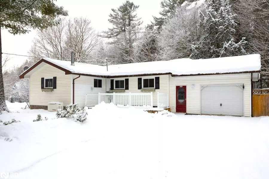 7573 Hwy 35, Kawartha Lakes, ON K0M 2L0