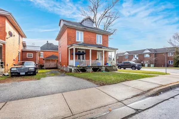 Tillsonburg, ON N4G 2A4,59 Brock Street W