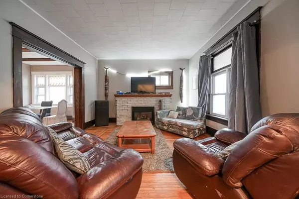 Simcoe, ON N3Y 2T8,171 Owen Street