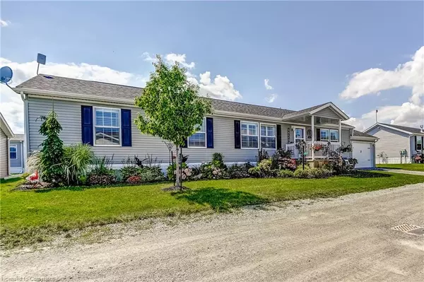 Selkirk, ON N0A 1L0,17 Silver Aspen Drive