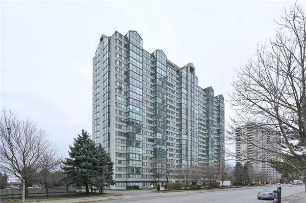 Mississauga, ON L5B 3W4,350 Webb Drive #308