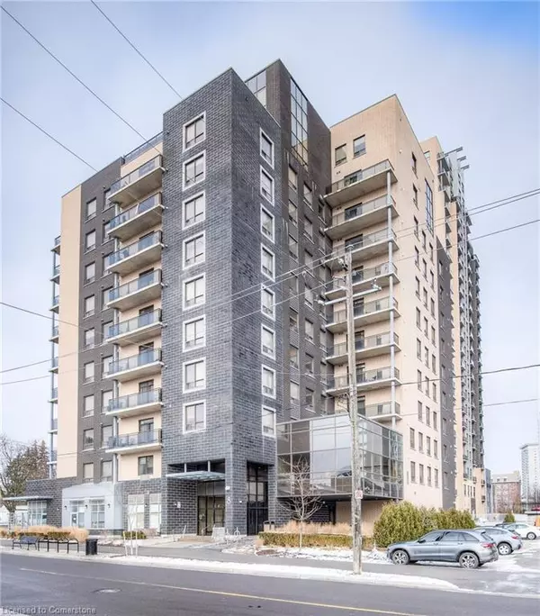 8 Hickory Street W #401, Waterloo, ON N2L 3H6