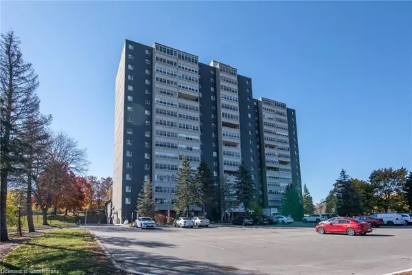 225 Harvard Place #704, Waterloo, ON N2J 4H4