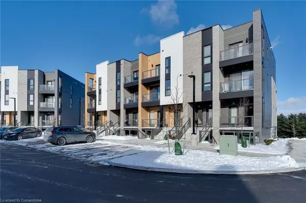 Kitchener, ON N2R 0S7,261 Woodbine Avenue #68