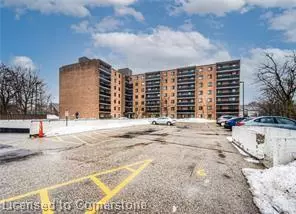 Kitchener, ON N2M 5E4,29 West Avenue #201