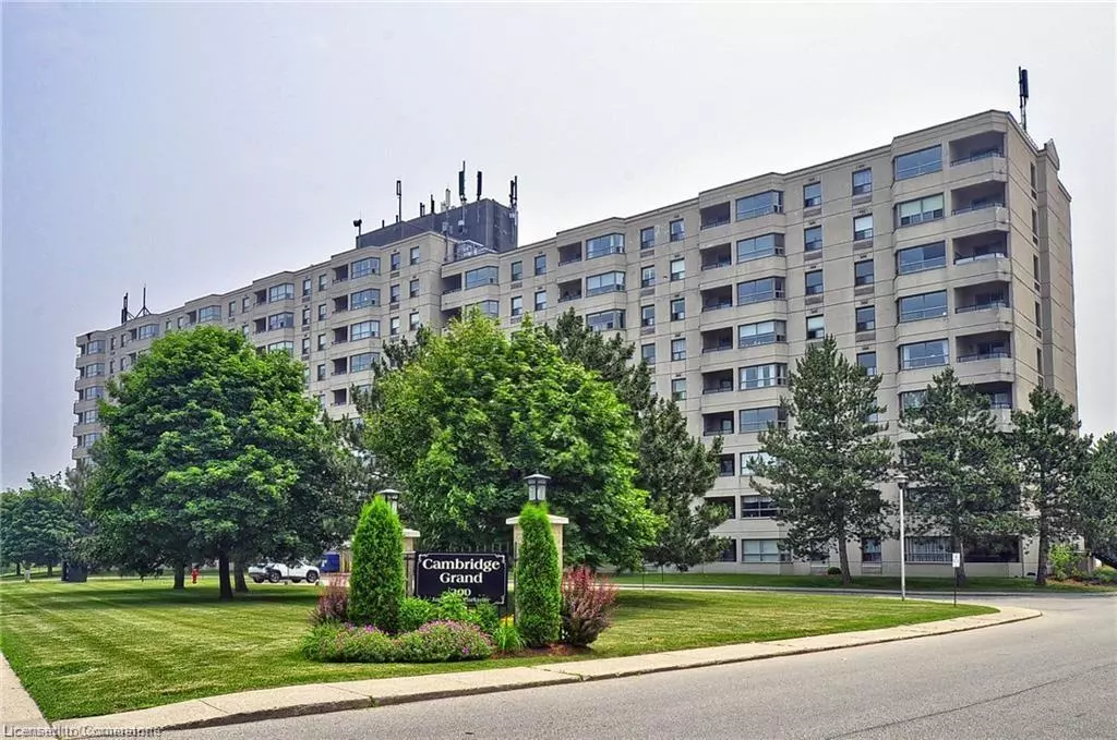 Cambridge, ON N3C 4B5,200 Jamieson Parkway #415