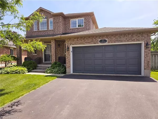 Brantford, ON N3T 6M7,7 Moffat Court