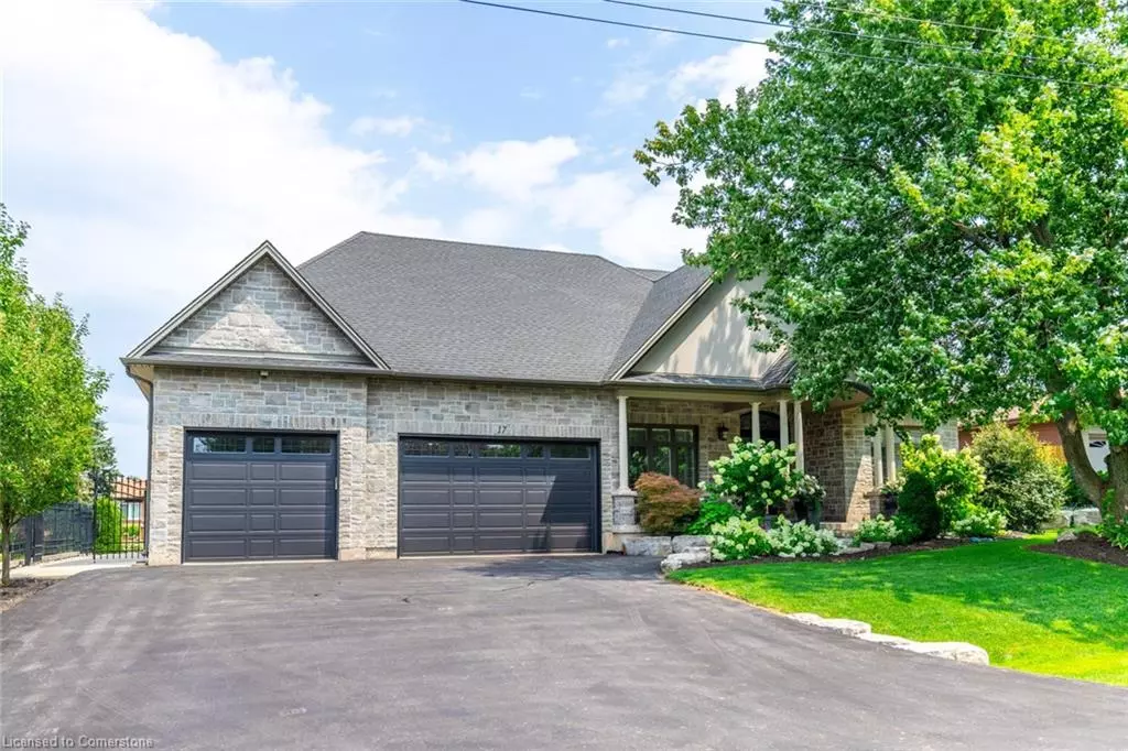 Waterdown, ON L9H 7C3,17 Mcdonald Court