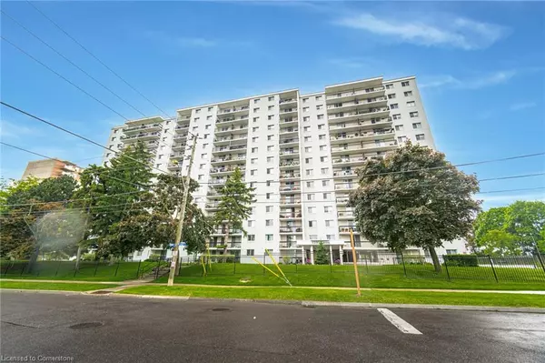 1100 Caven Street #PH-2, Mississauga, ON L5G 4N3