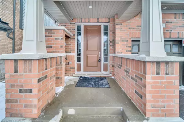 Kitchener, ON N2R 0S5,85 Grassbourne Avenue