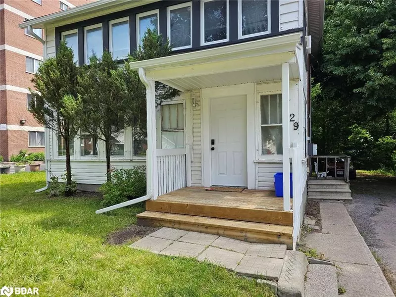 29 Peel Street #2, Barrie, ON L4M 3K9