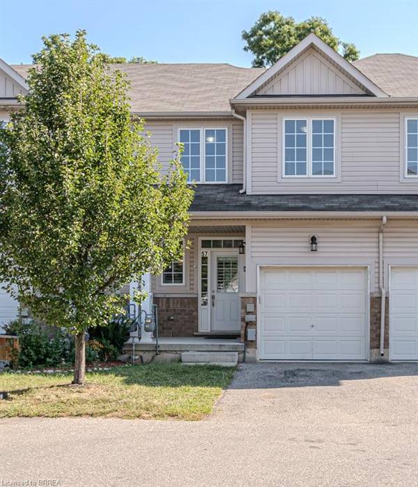 21 Diana Avenue #57, Brantford, ON N3T 0G7