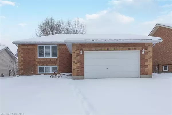 35 Innisbrook Drive, Wasaga Beach, ON L9Z 1G2