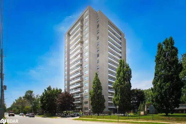 2263 Marine Drive #607, Oakville, ON L5L 5K1