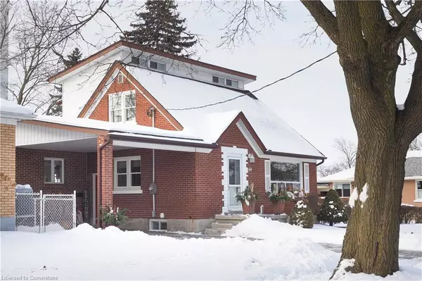 Kitchener, ON N2H 4K4,69 Woodward Avenue