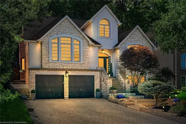 8 Orr Crescent, Stoney Creek, ON L8G 5C6