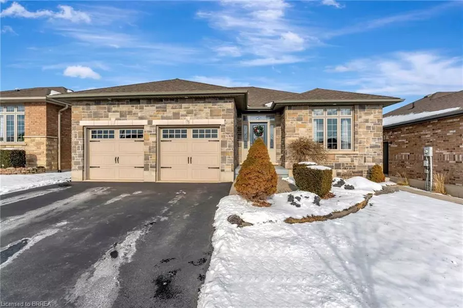 115 Willits Crescent, St. George, ON N0E 1N0