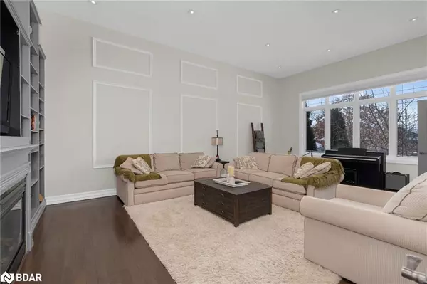 Barrie, ON L4N 0Y9,2 Spencer Drive