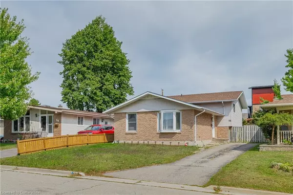 46 Calmcrest Drive, Kitchener, ON N2E 1V3