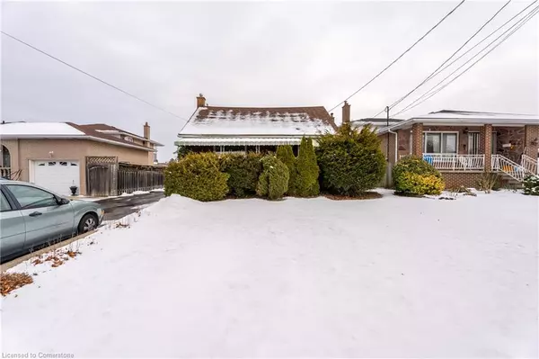 214 Margaret Avenue, Stoney Creek, ON L8E 2H8