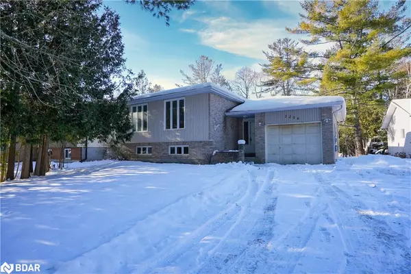 3206 Cove Avenue, Innisfil, ON L9S 2K8