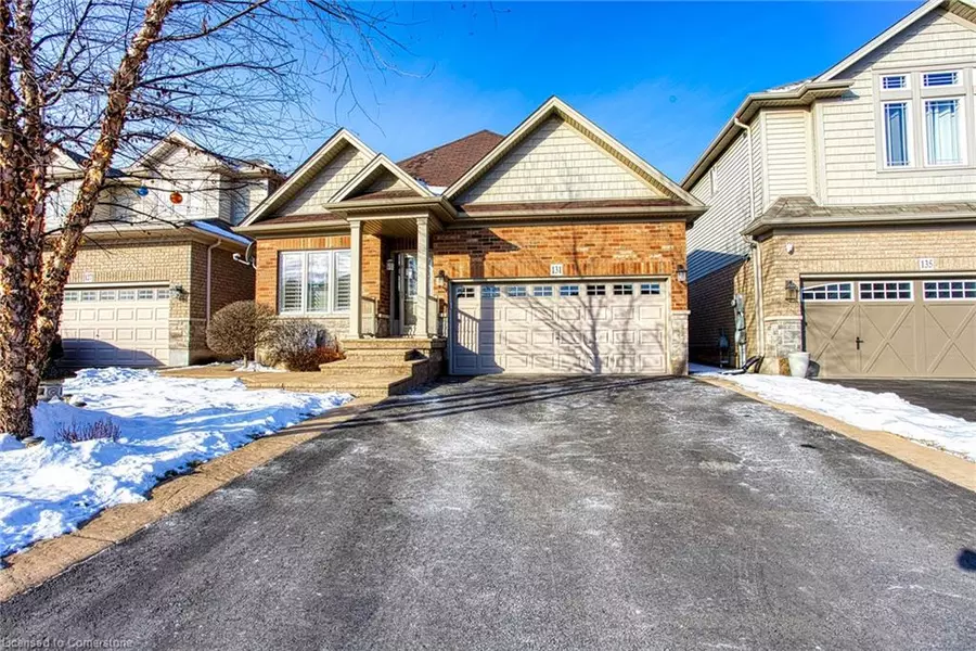 131 Escarpment Drive, Hamilton, ON L8E 0G5