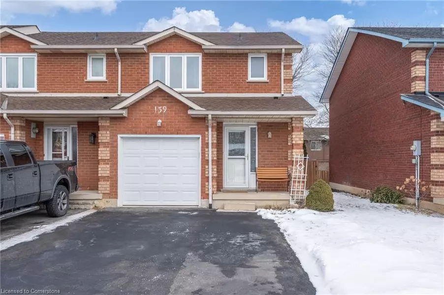 139 Essling Avenue, Hamilton, ON L9B 2H9