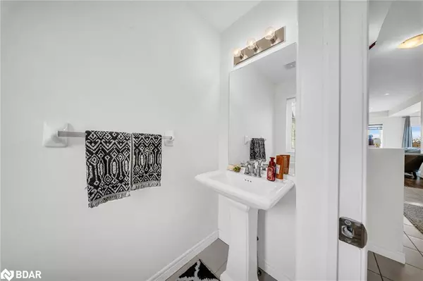 Hamilton, ON L0R 1P0,18 Serenity Lane