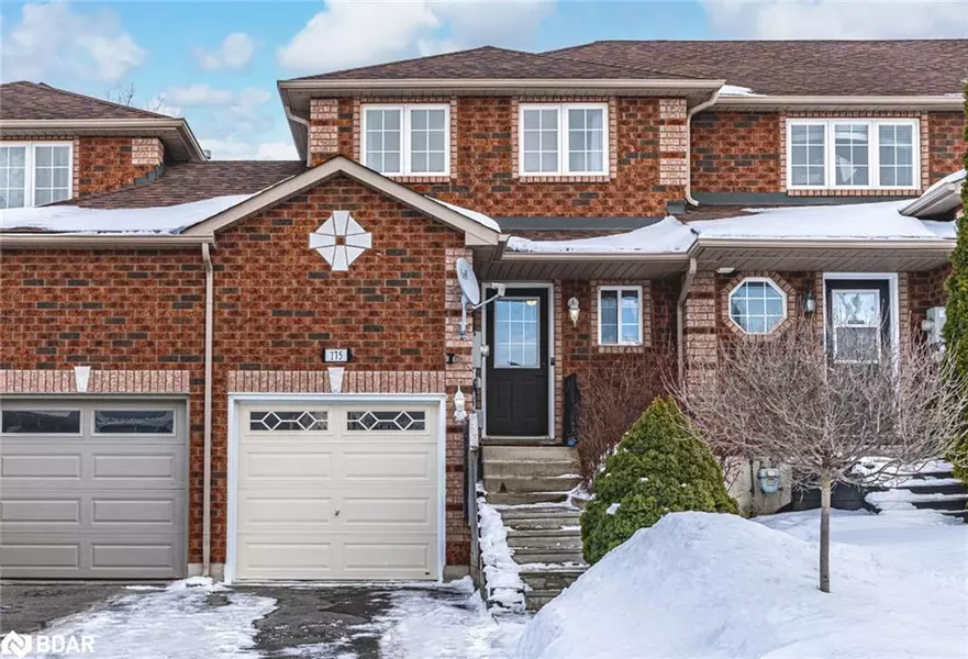 175 Courtney Crescent, Barrie, ON L4N 5T1