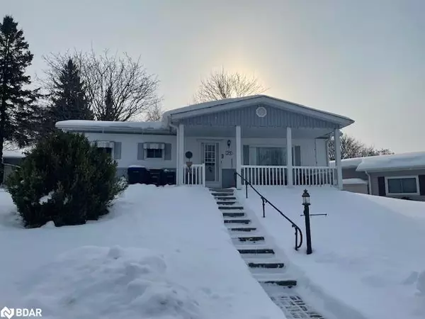 29 Flora Drive, Innisfil, ON L9S 1R3