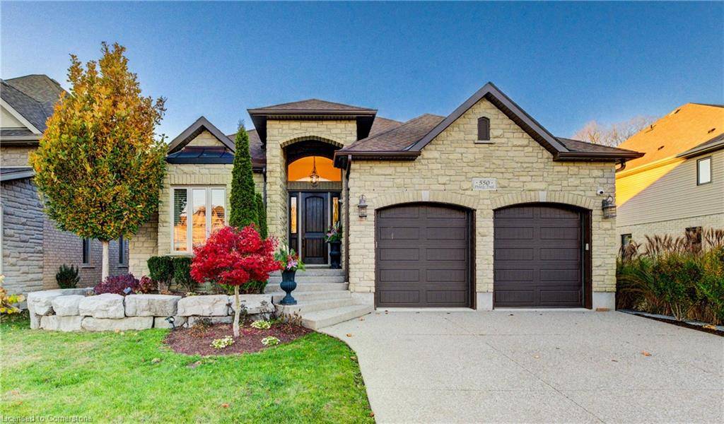 550 Pinery Trail, Waterloo, ON N2V 2S3