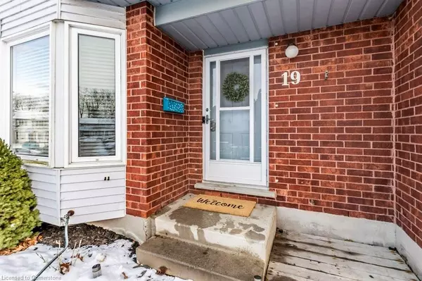 Kitchener, ON N2E 3J4,219 Kingswood Drive #19