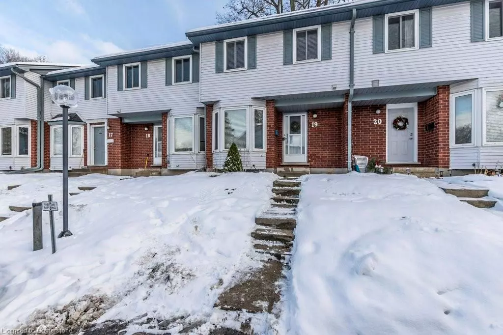 Kitchener, ON N2E 3J4,219 Kingswood Drive #19