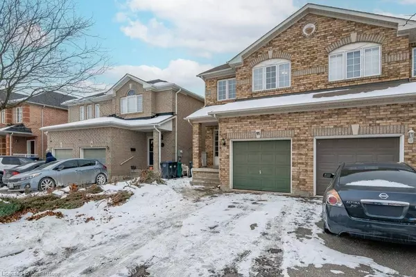 Brampton, ON L7A 2J2,11 Baha Crescent