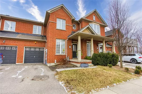 8 Glendarling Crescent, Stoney Creek, ON L8E 0A9