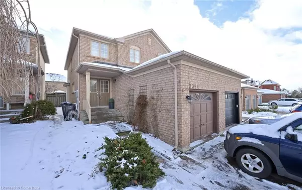 3354 Scotch Pine Gate, Mississauga, ON L5N 7M9