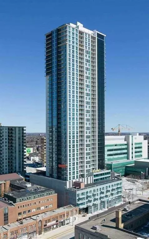 Kitchener, ON N2H 0C7,2404 Frederick Street #4