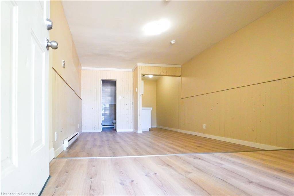 Wasaga Beach, ON L9Z 2H5,839 Mosley Street