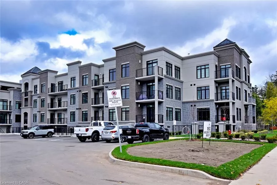 153 Wilson Street W #103, Ancaster, ON L9G 1N4