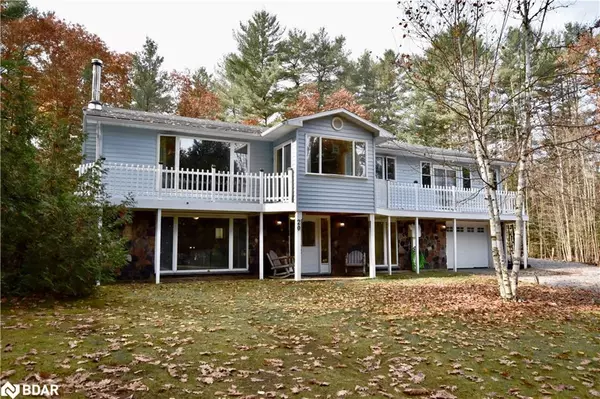 20 Coulters Lane, Bracebridge, ON P1P 1R1